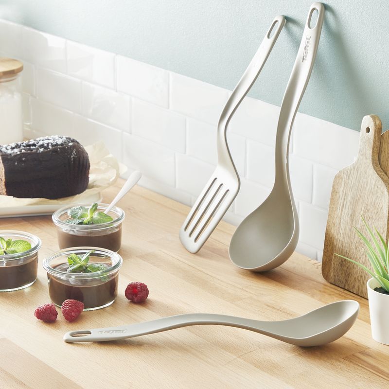 Set de 4 utensilios Resource hechos con materiales reciclados